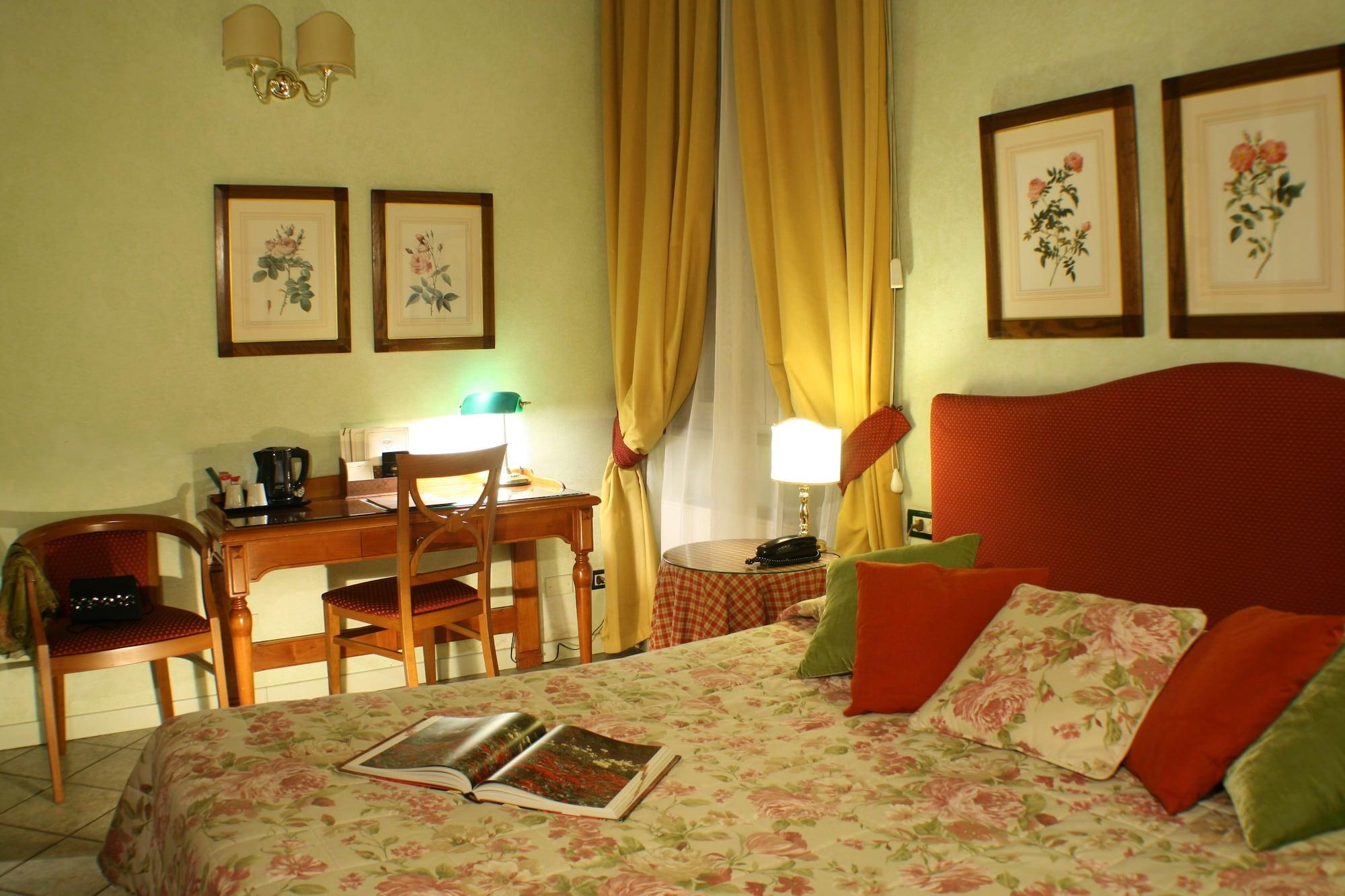 Hotel Rosary Garden 3*