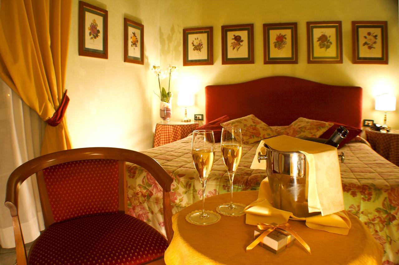 Hotel Rosary Garden 3*